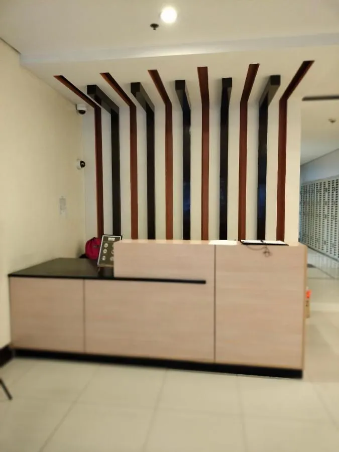 Aparthotel Rqui Condotel Near Airport & Resorts World Manila Pasay